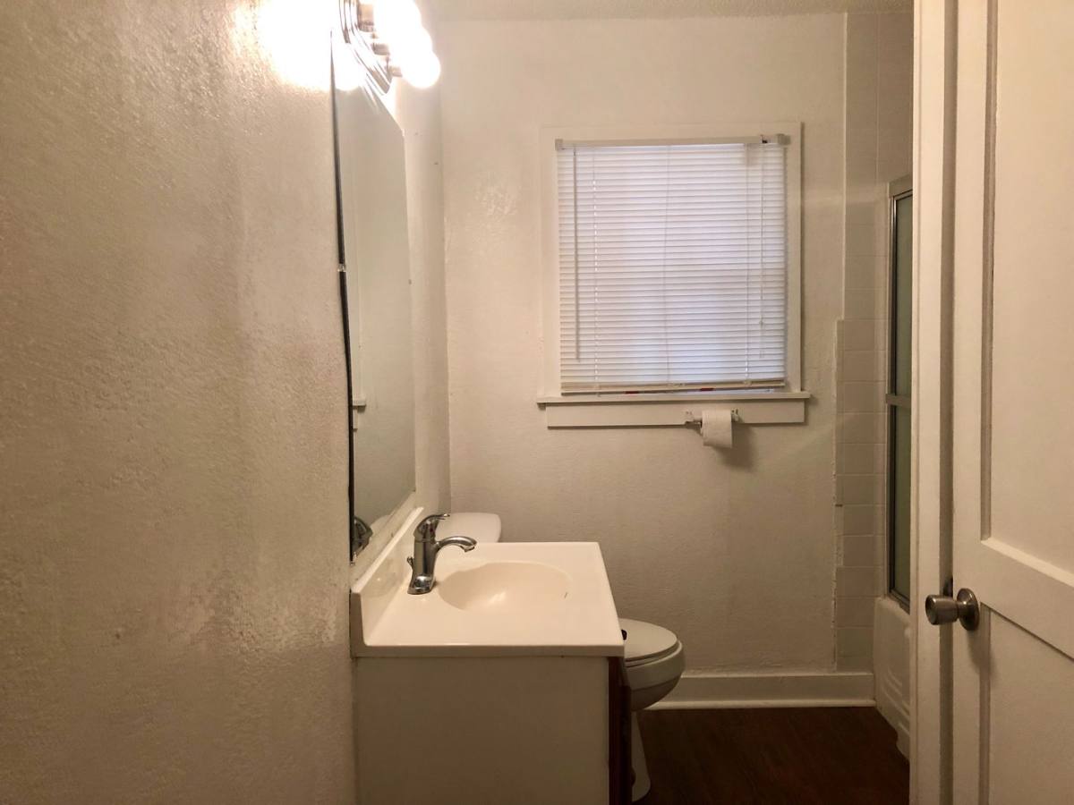 Apartment for rent at 1910 23rd St, Lubbock, TX 79411