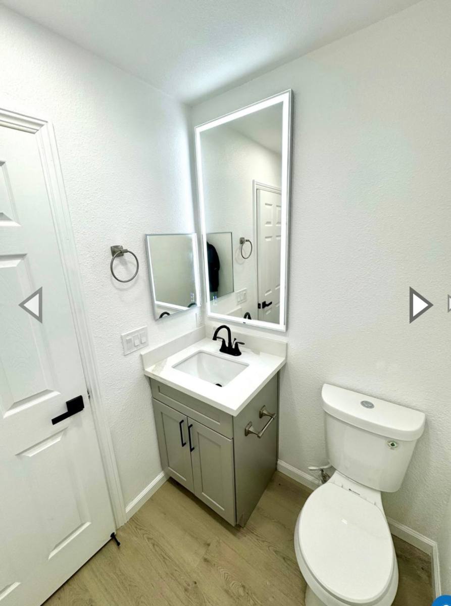 Townhouse for rent at 1020 N Olive Ave, Turlock, CA 95380