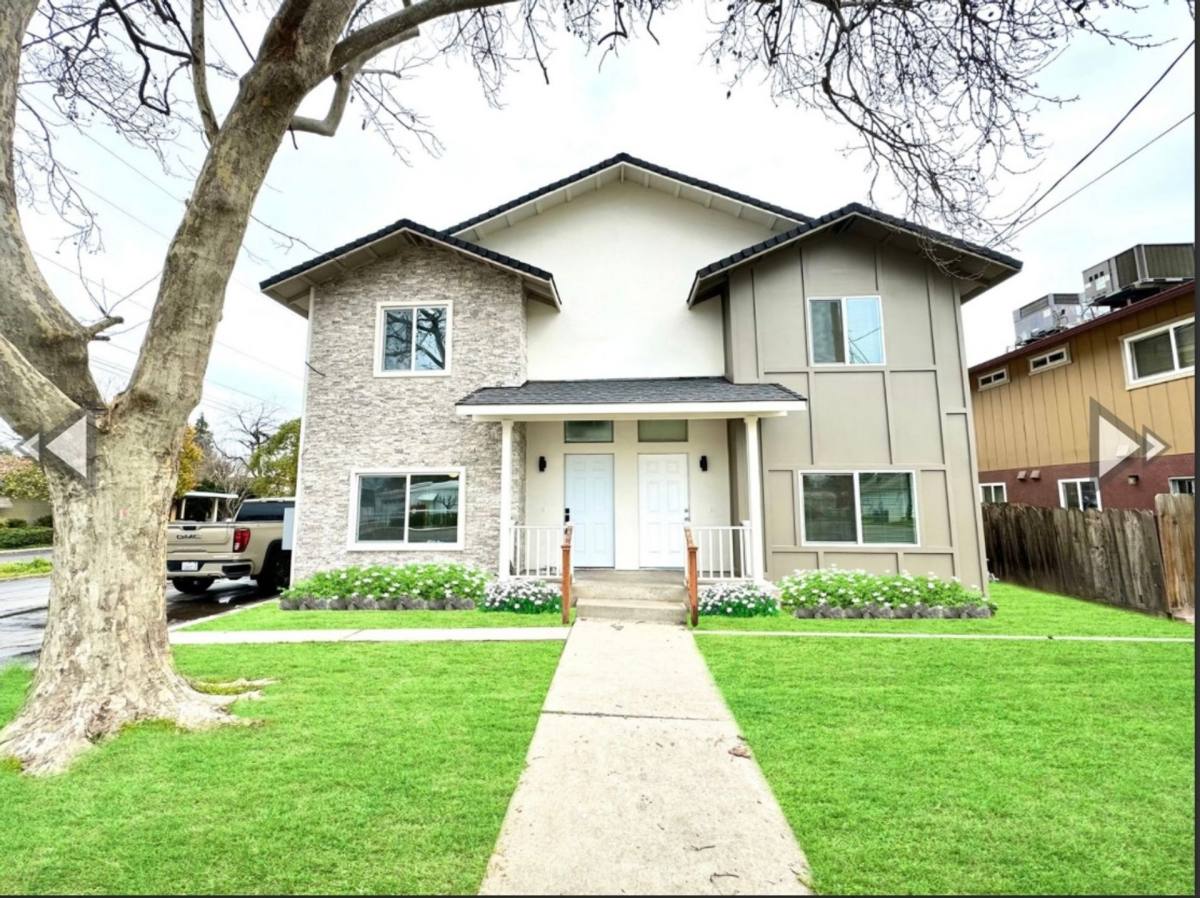 Townhouse for rent at 1020 N Olive Ave, Turlock, CA 95380