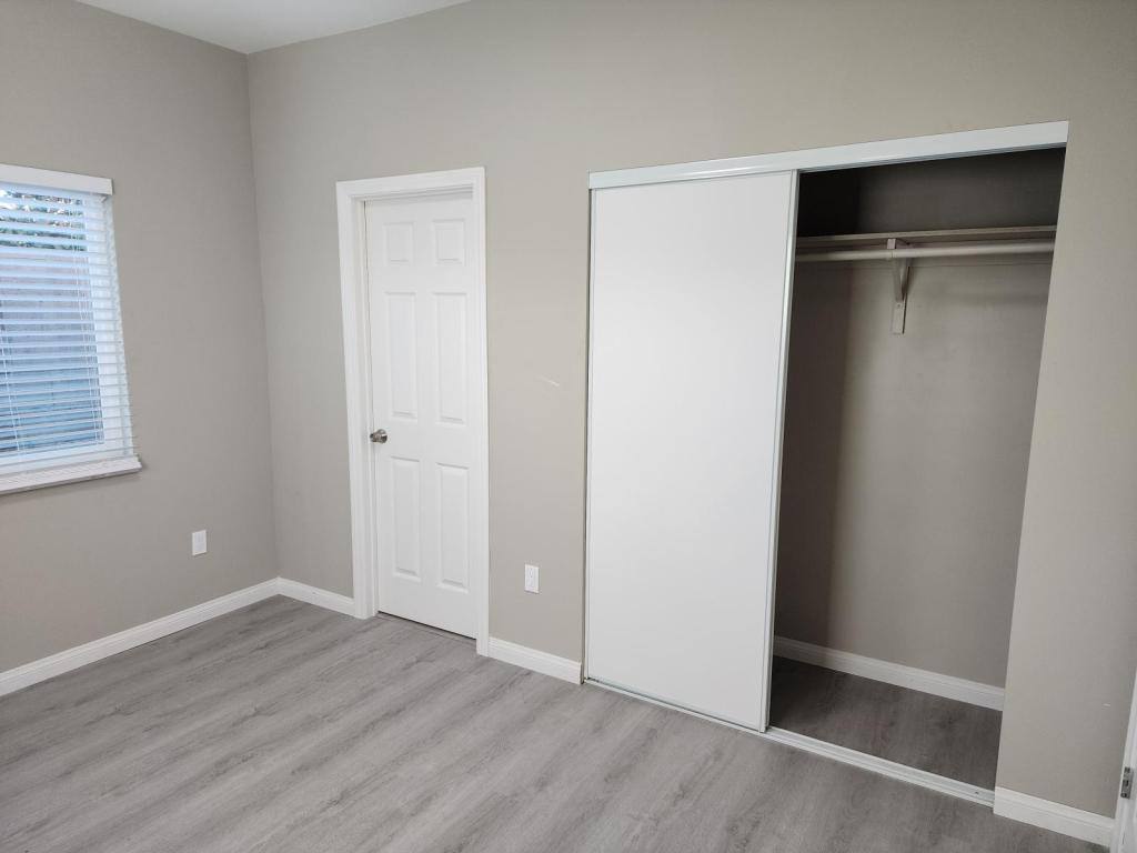 House for rent at 4890 Doliva Dr, San Diego, CA 92117