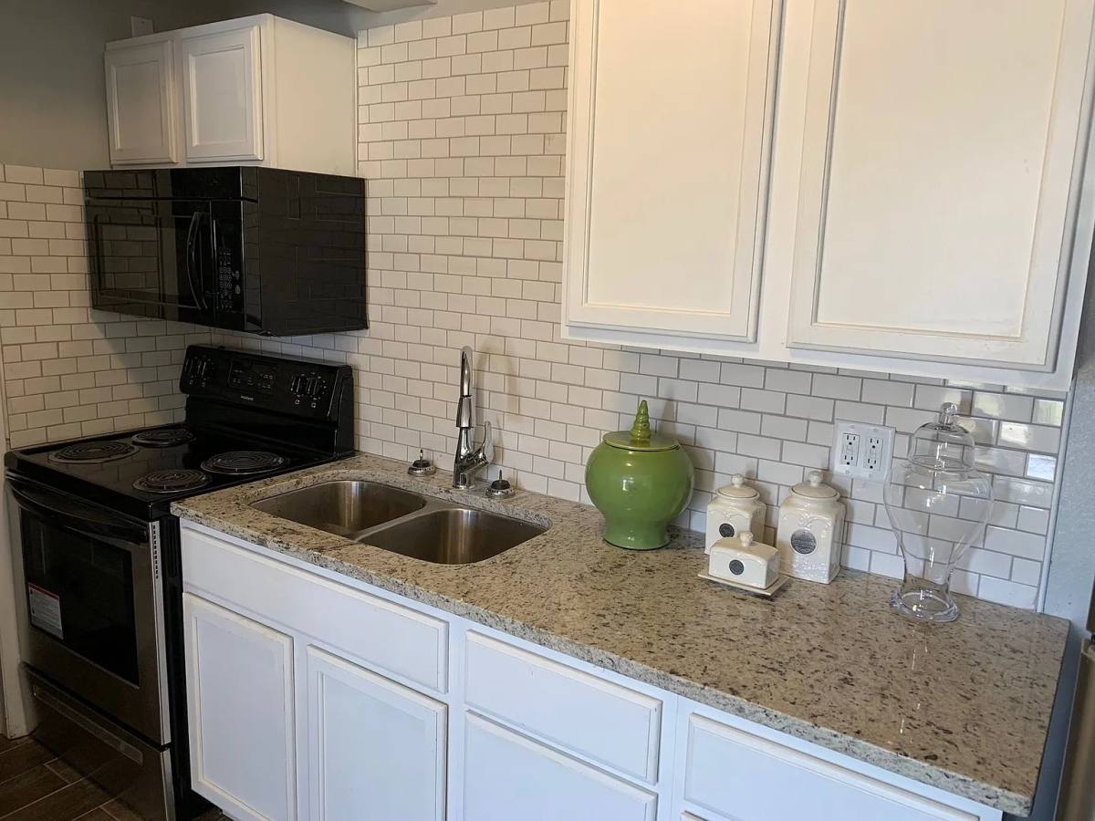 Apartment for rent at 9700 Baseline Rd #9, Little Rock, AR 72209