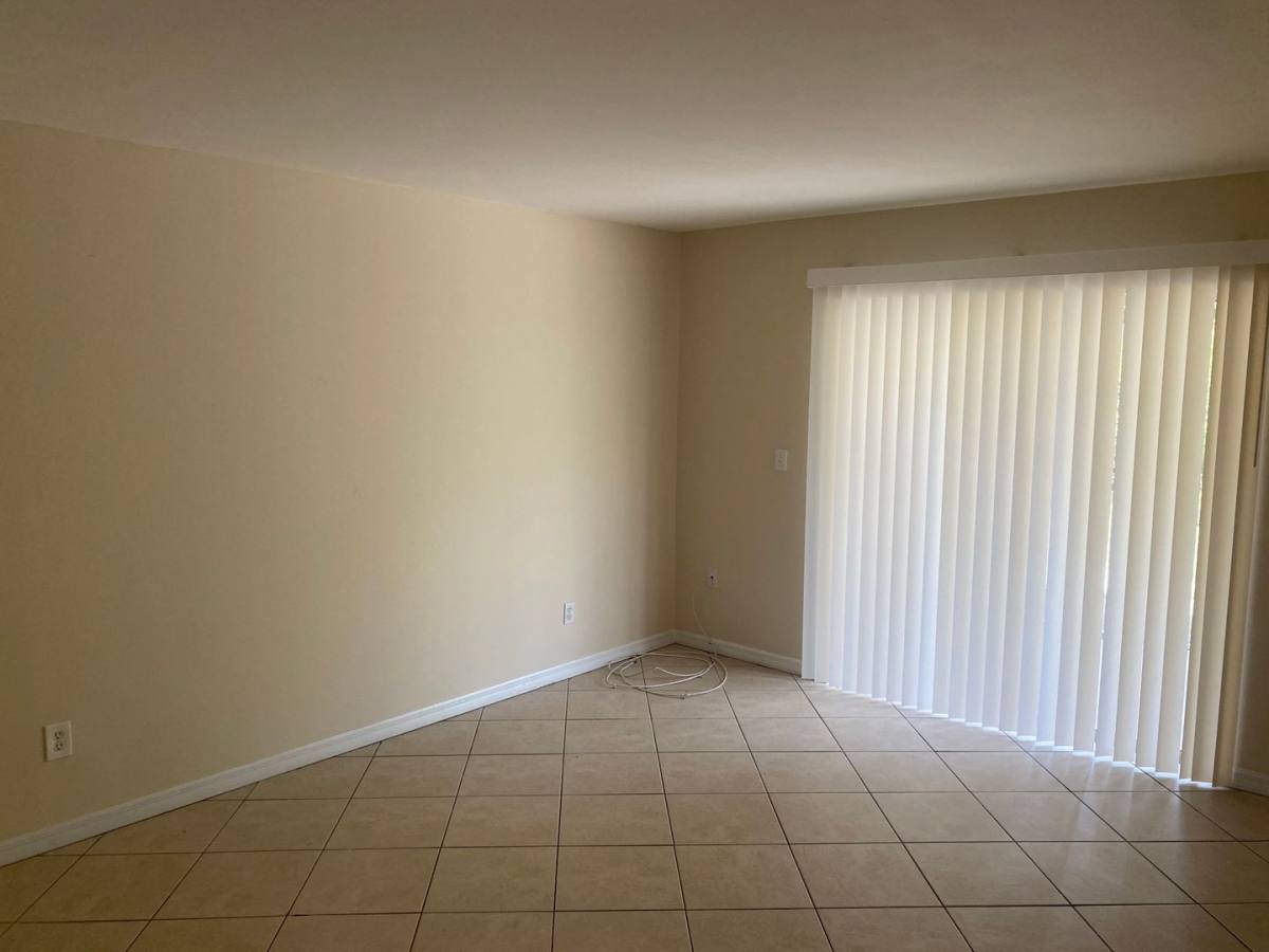Apartment for rent at 133-135 Meadow Rd, Lehigh Acres, FL 33973