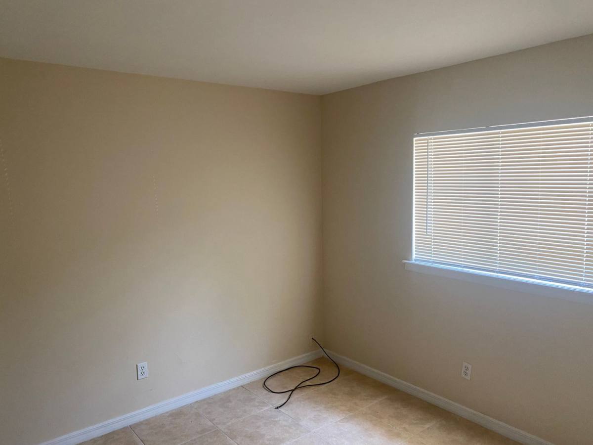 Apartment for rent at 133-135 Meadow Rd, Lehigh Acres, FL 33973