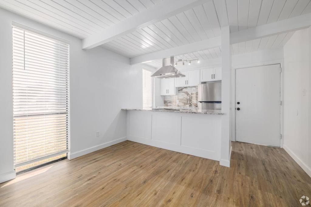 Apartment for rent at 1700 Williams St, Valdosta, GA 31602