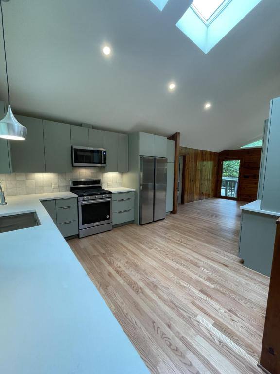 House for rent at 154 Greenwood Lane, Brevard, NC 28712