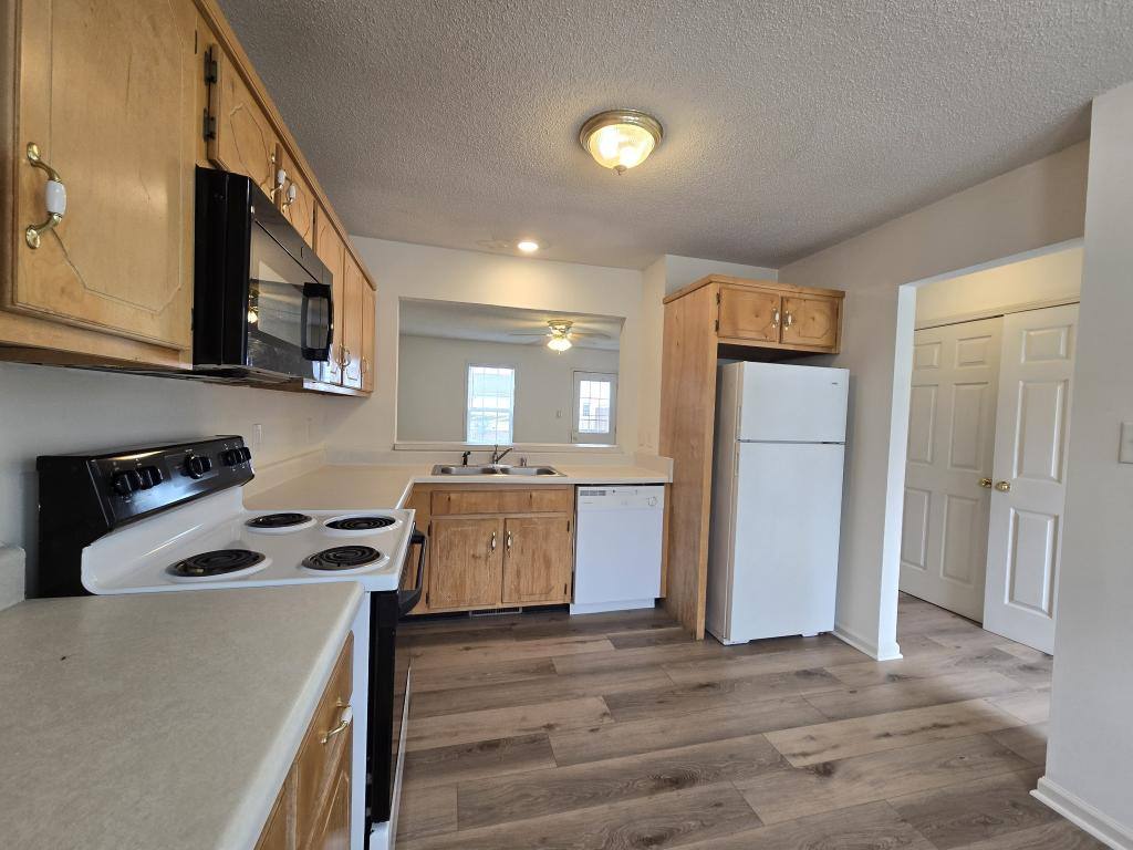 Townhouse for rent at 237 State Line Rd, Oak Grove, KY 42262