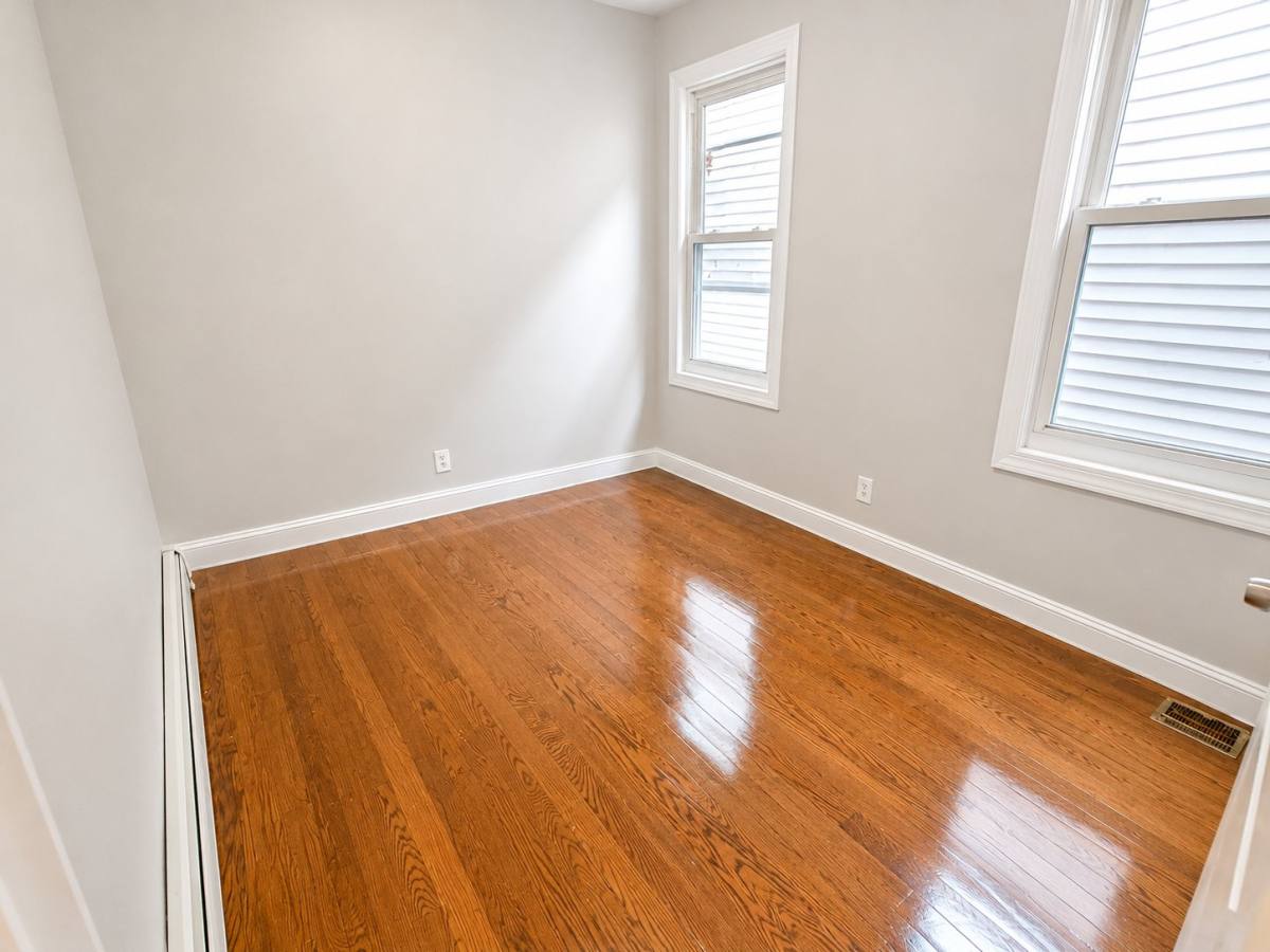 Apartment for rent at 203 N 15th St #3, East Orange, NJ 07017