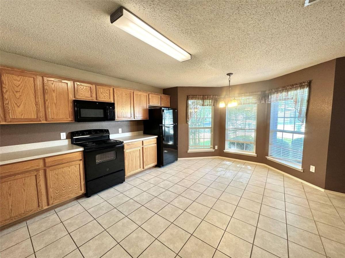 House for rent at 1012 Margaret Dr, McKinney, TX 75071