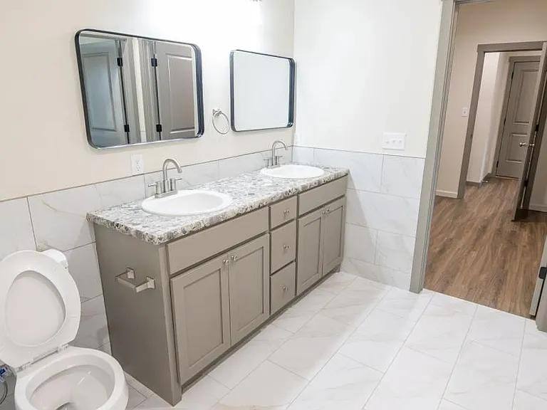 Apartment for rent at 4 Emerald Court, Shawnee, OK 74804