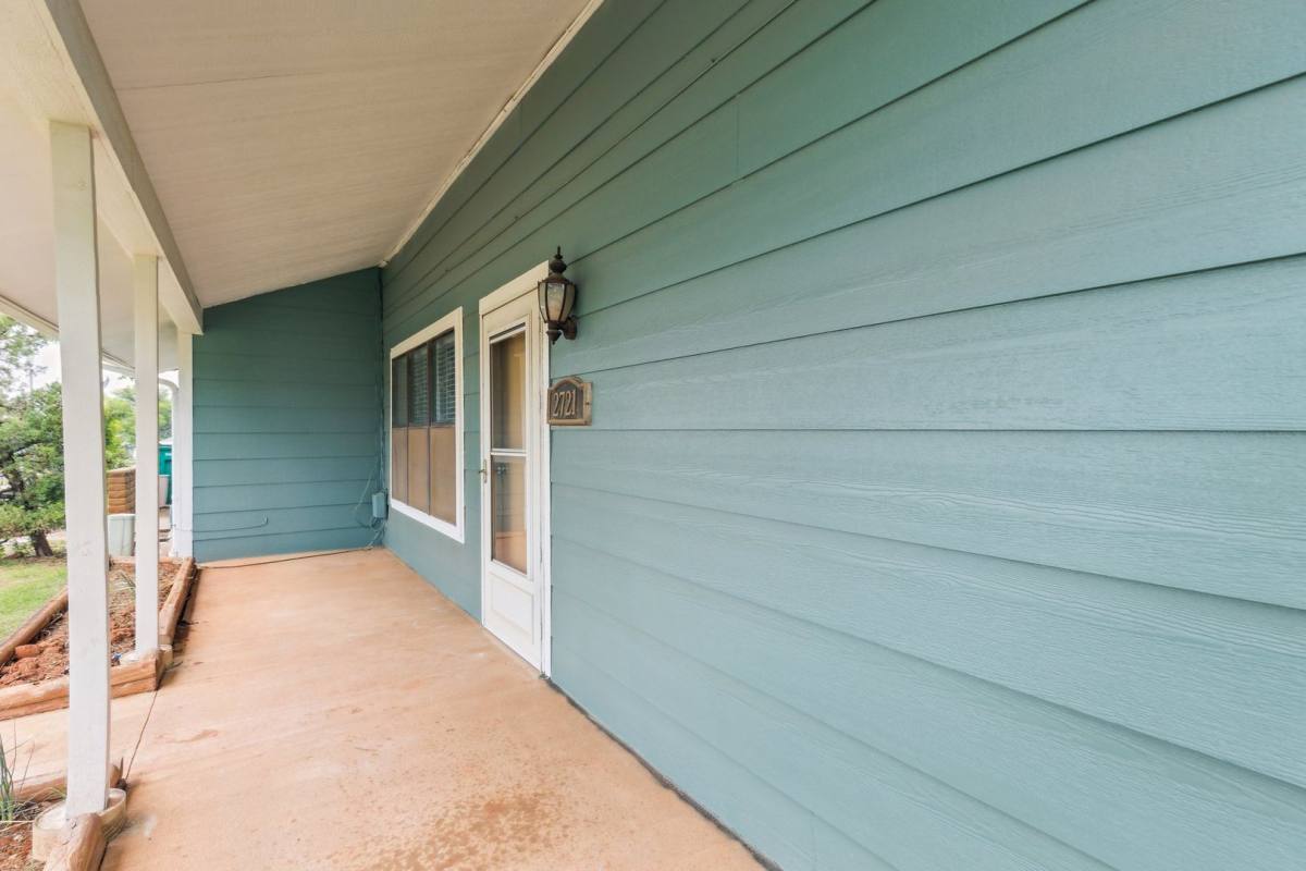 Apartment for rent at 2721 Indian Creek Blvd, Oklahoma City, OK 73120