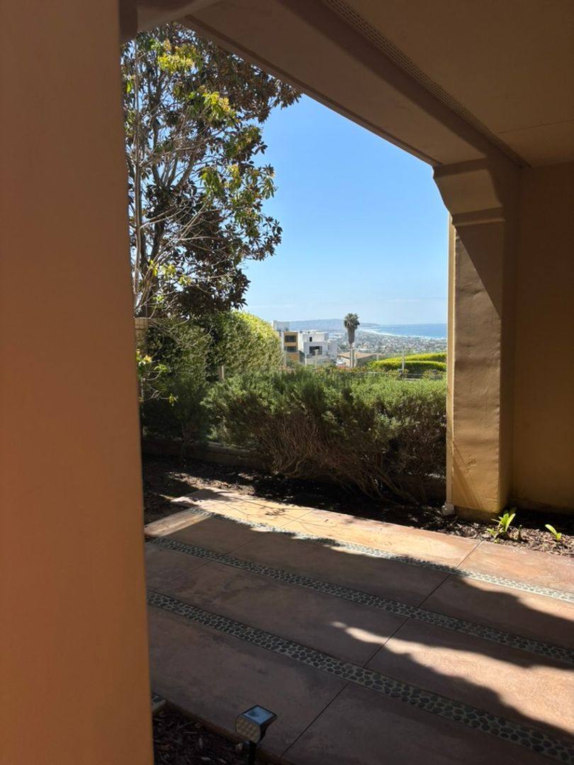 House for rent at 5437 Caminito Heraldo, La Jolla, CA 92037