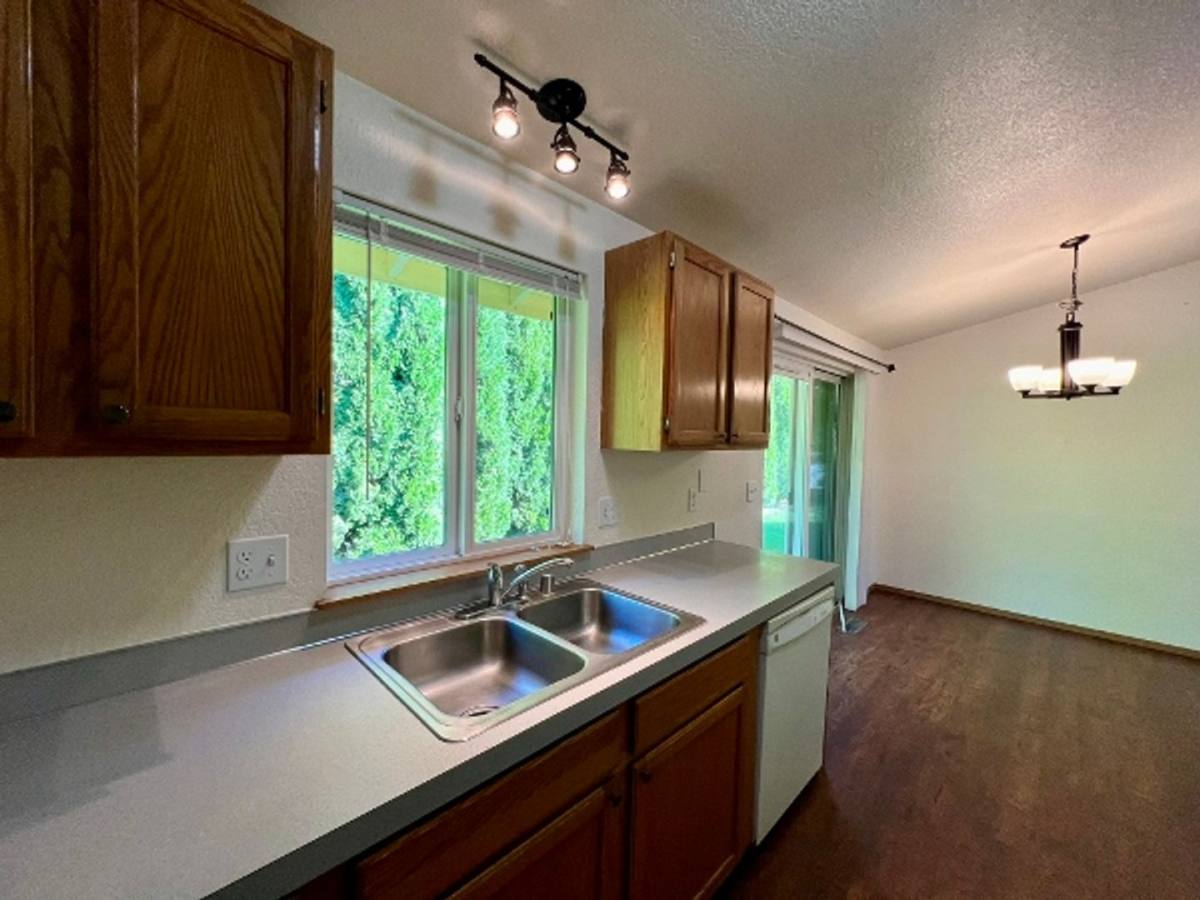 House for rent at 2422 Leach Court SE, Olympia, WA 98501