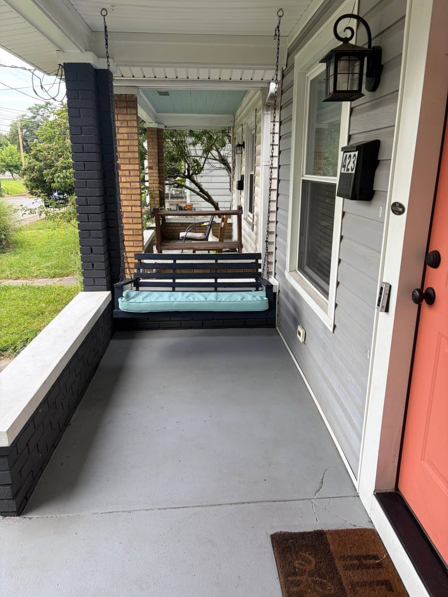 House for rent at 423 E Brandeis Ave, Louisville, KY 40217
