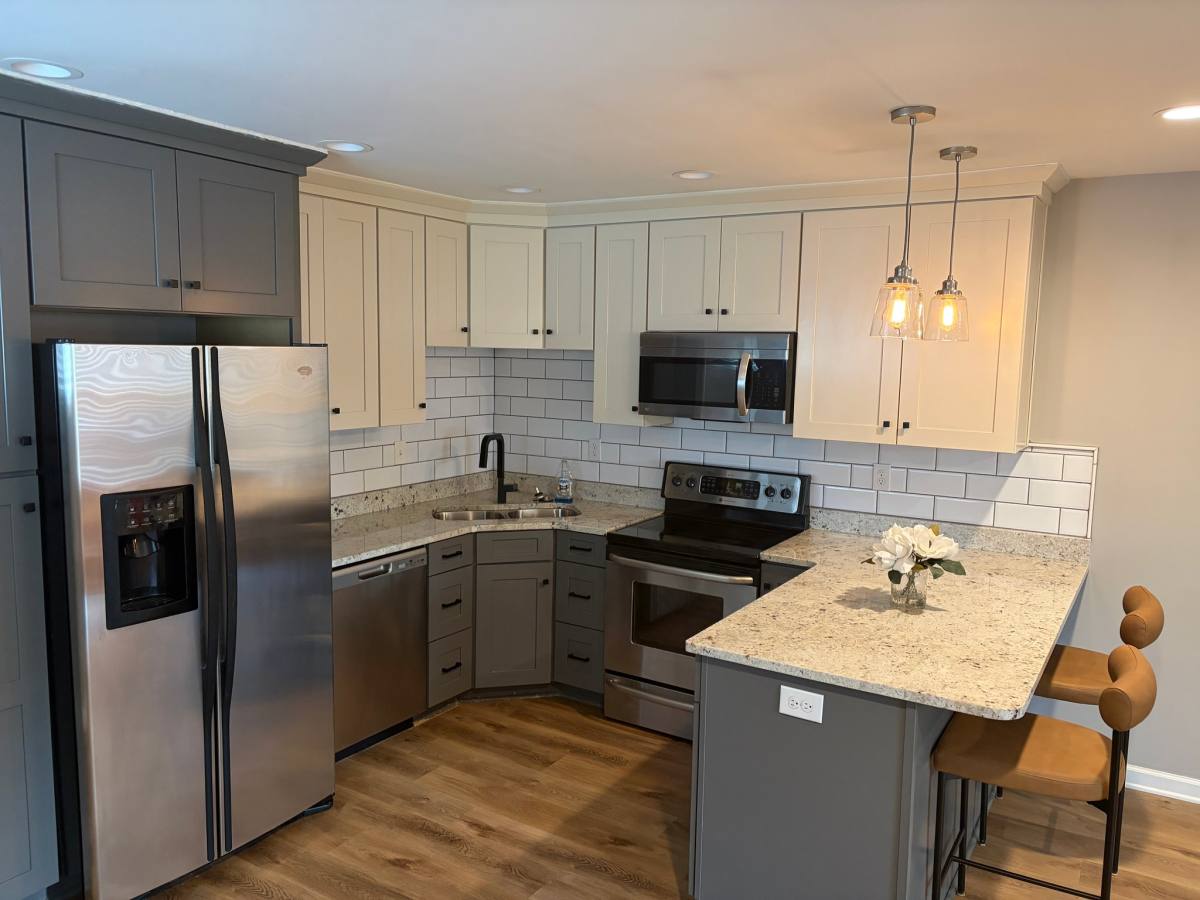 House for rent at 423 E Brandeis Ave, Louisville, KY 40217