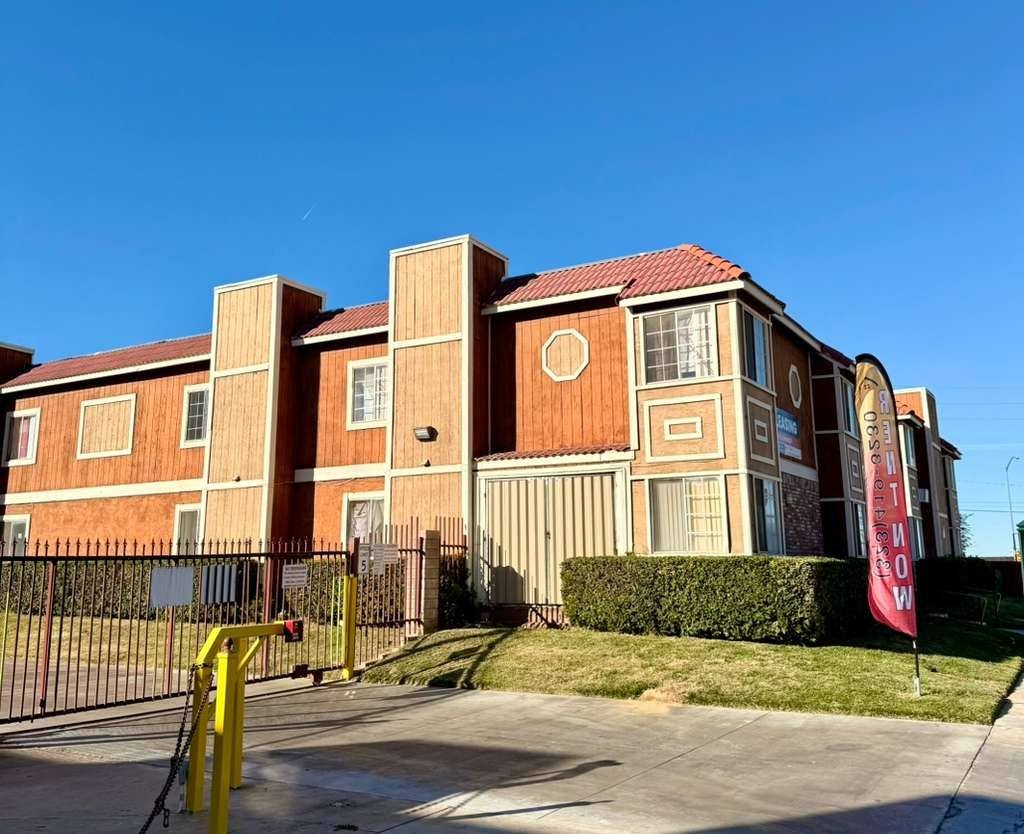 Apartment for rent at 38719 10th St E #1921, Palmdale, CA 93550