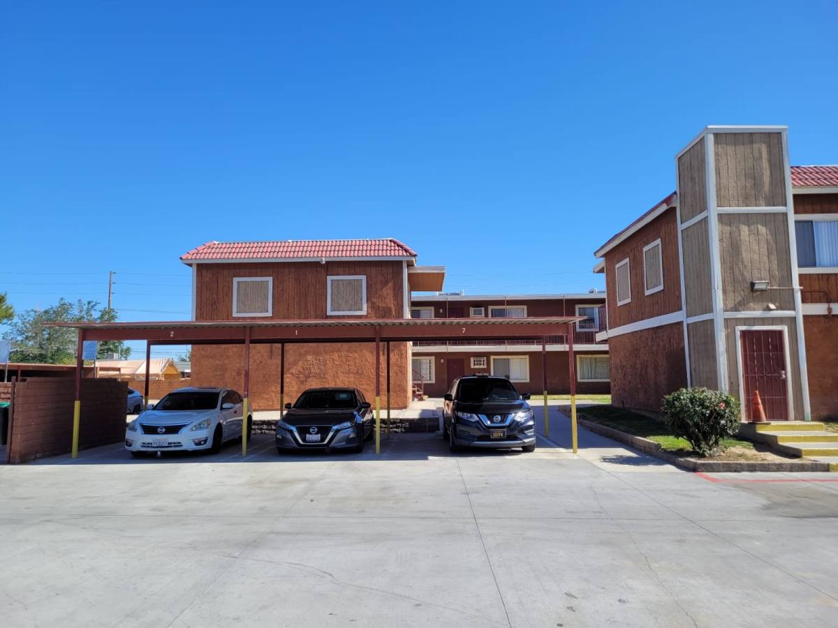 Apartment for rent at 38572 10th Place E #4, Palmdale, CA 93550
