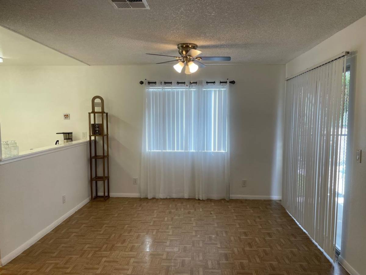 Apartment for rent at 38604 10th St E #5, Palmdale, CA 93550