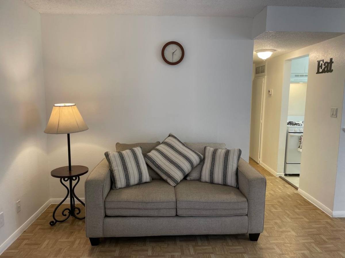 Apartment for rent at 38604 10th St E #5, Palmdale, CA 93550