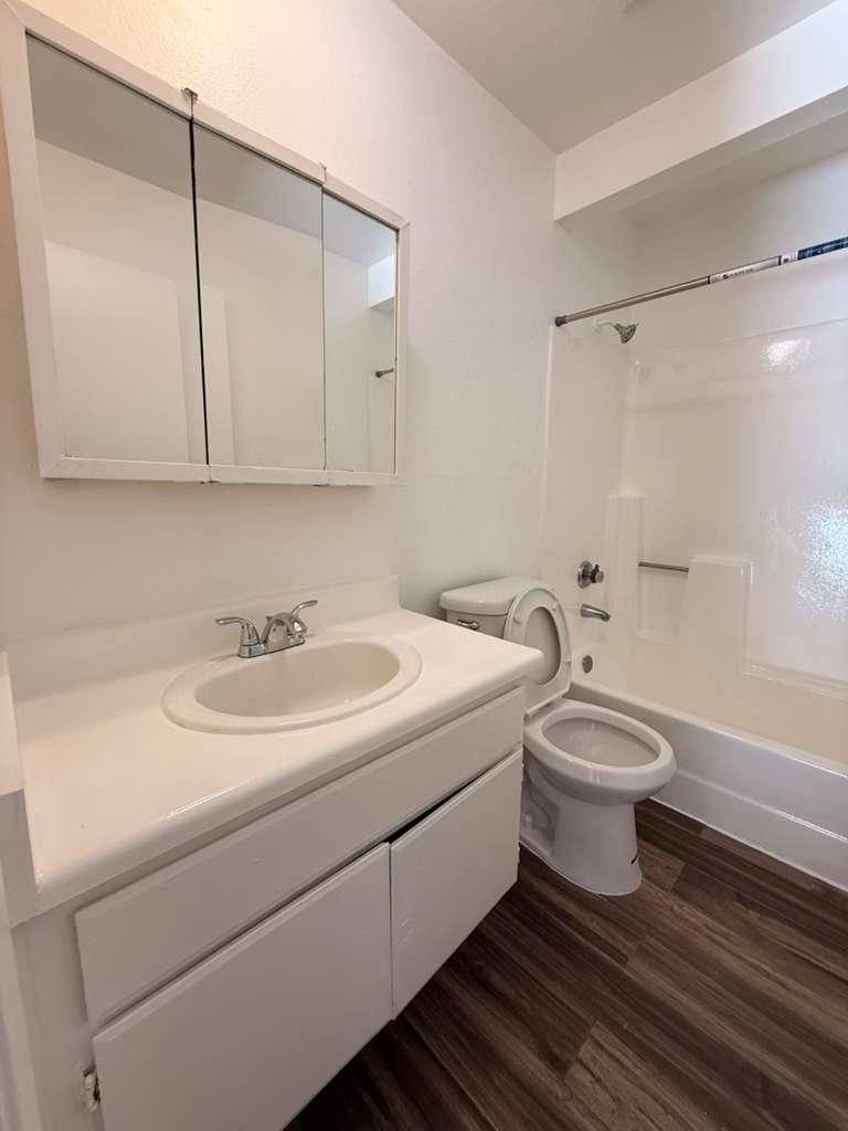 Apartment for rent at 38308 Division St #4, Palmdale, CA 93550