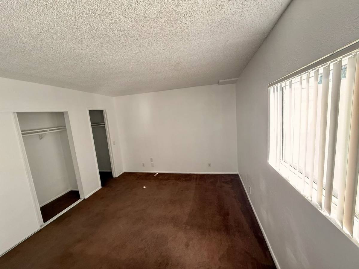 Apartment for rent at 316 E Ave Q-7 #2, Palmdale, CA 93550