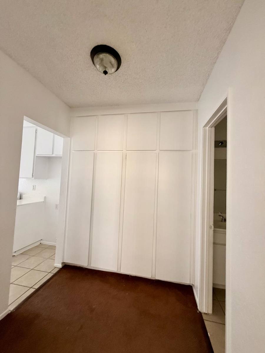 Apartment for rent at 316 E Ave Q-7 #2, Palmdale, CA 93550