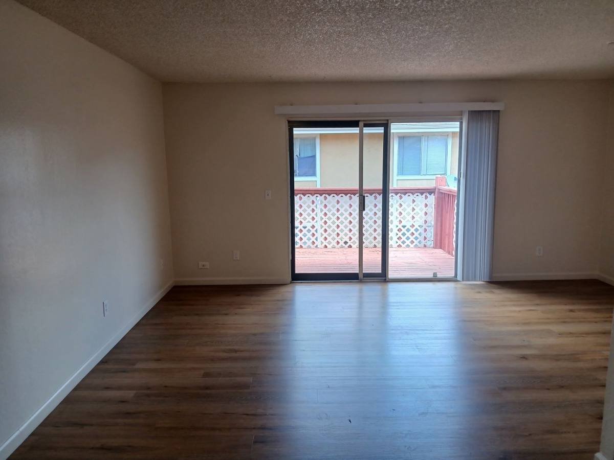 Apartment for rent at 2101 Santa Ana Dr, Fairfield, CA 94533