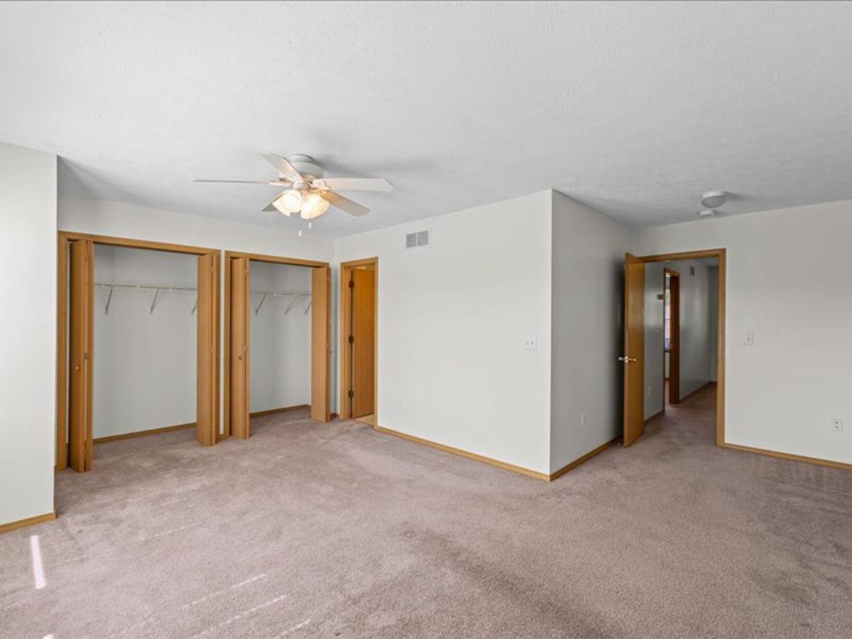 Apartment for rent at 80-90 Yotzonot Dr, Bloomington, IL 61704