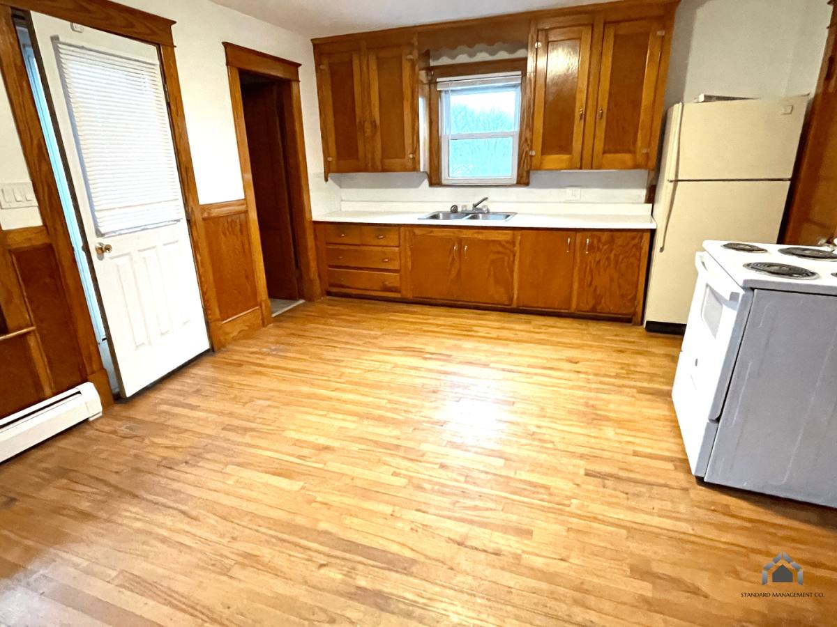 Apartment for rent at 208 Northern Ave, Augusta, ME 04330