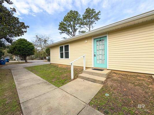Townhouse for rent at 5652 -A Dee St #A, Gulf Shores, AL 36542