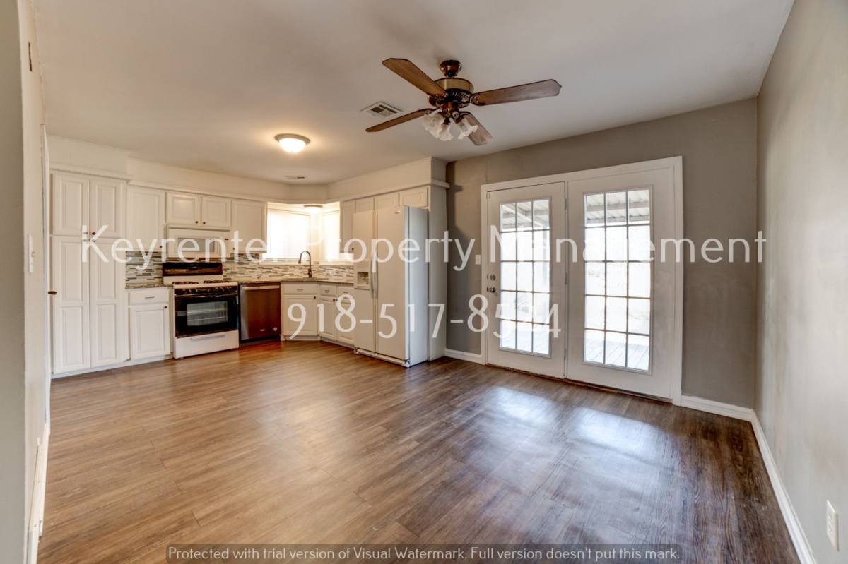 House for rent at 209 N 11th St, Broken Arrow, OK 74012