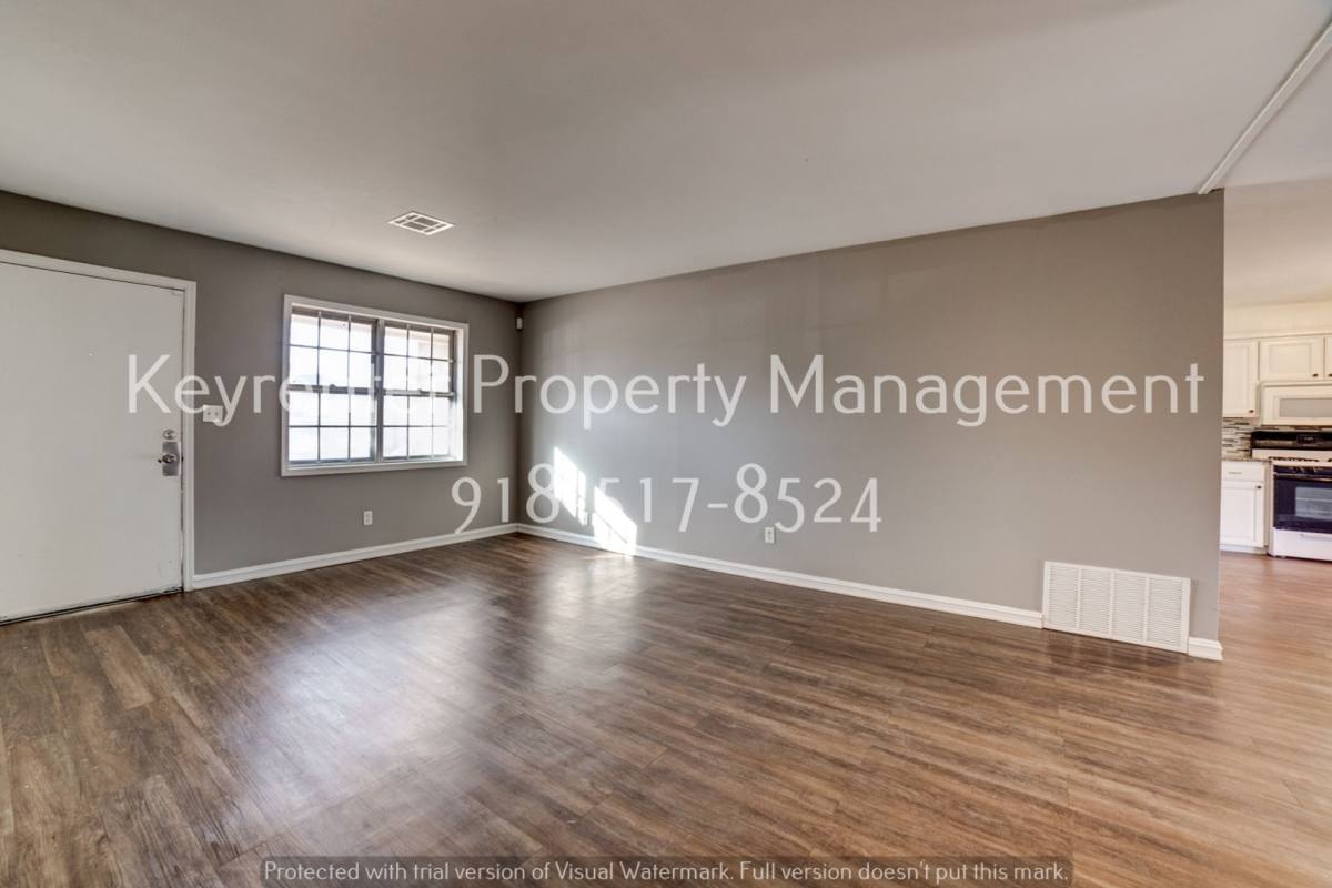 House for rent at 209 N 11th St, Broken Arrow, OK 74012