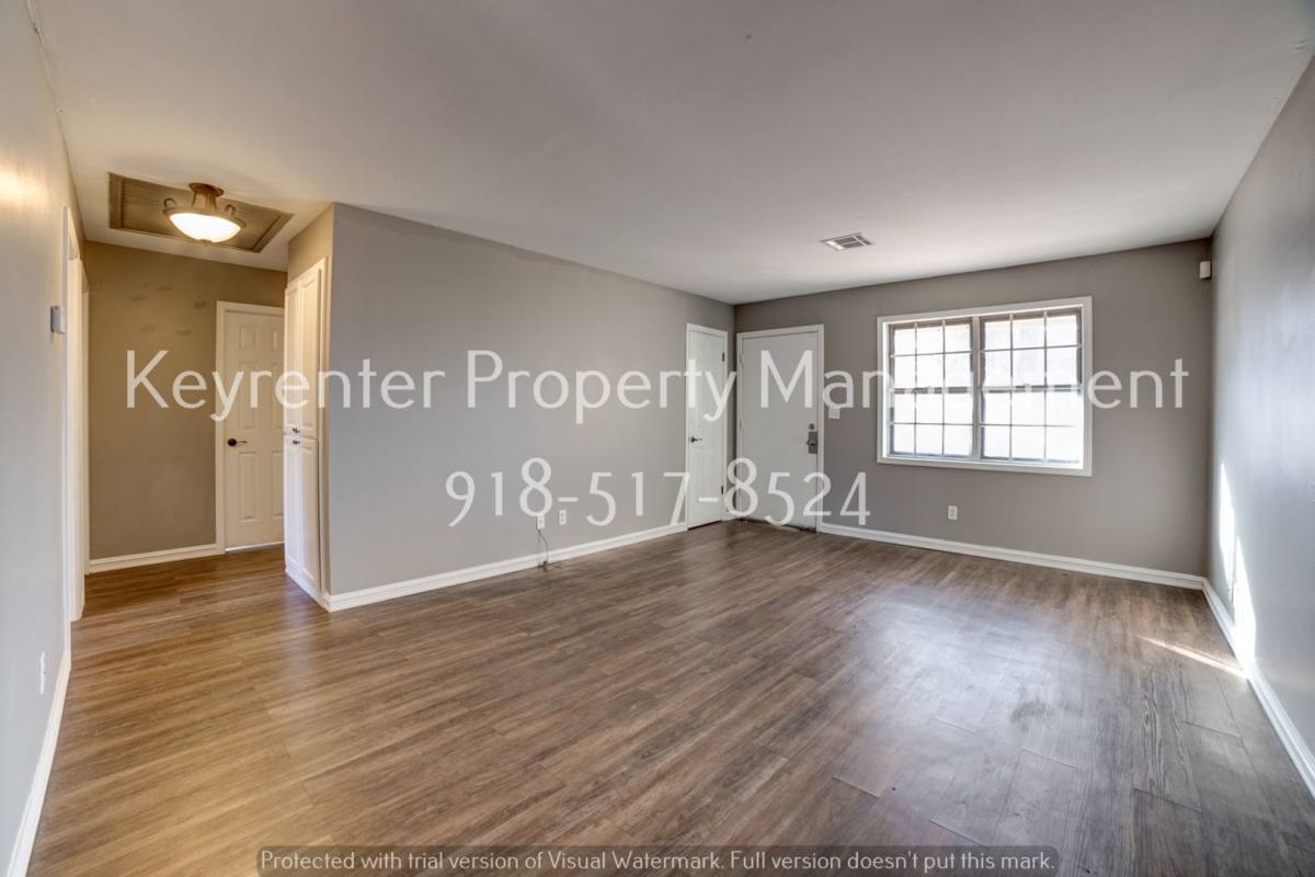 House for rent at 209 N 11th St, Broken Arrow, OK 74012