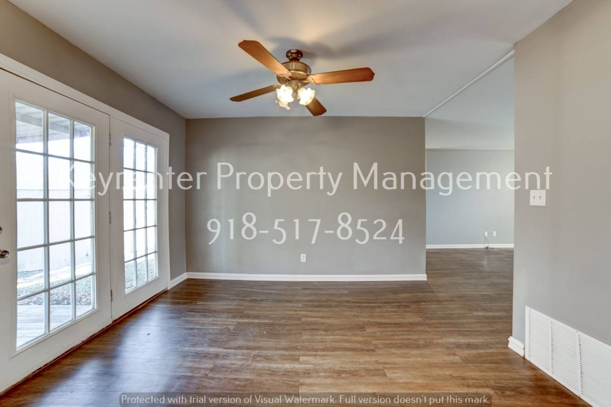 House for rent at 209 N 11th St, Broken Arrow, OK 74012
