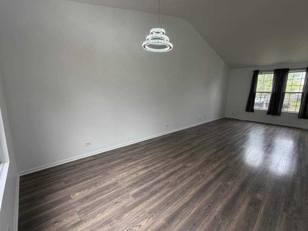 House for rent at 2354 Nantucket Lane, Elgin, IL 60123