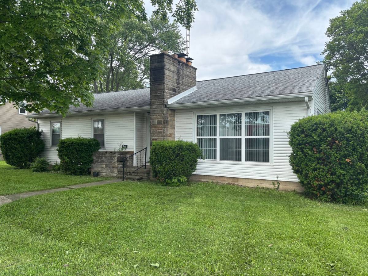 House for rent at 926 E Main St, Ashland, OH 44805