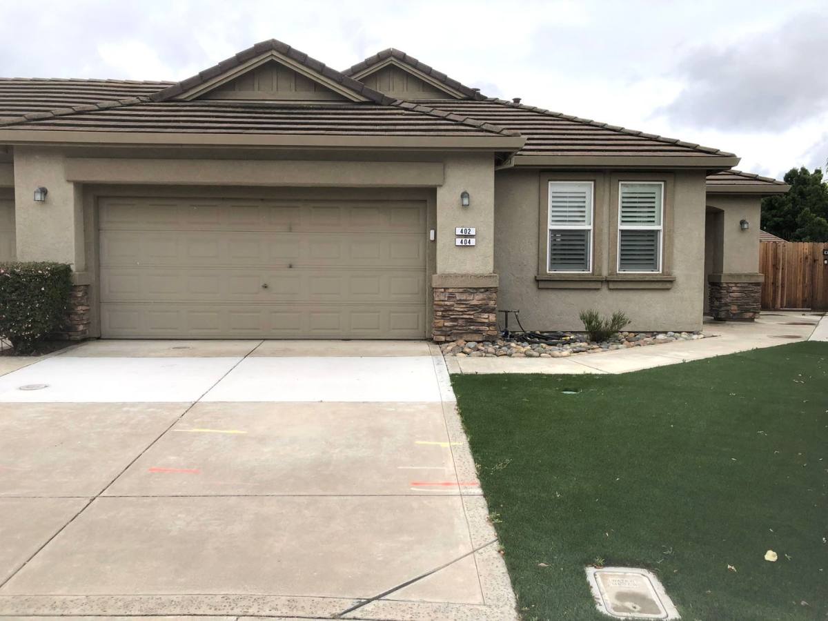 House for rent at 402 Albrecht St, Manteca, CA 95337