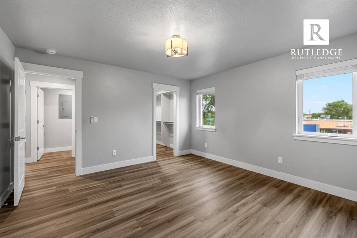 House for rent at 218 Academy Place #2, Medford, OR 97504