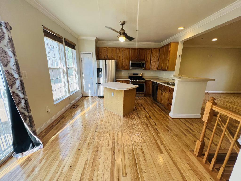 Townhouse for rent at 10016 Greenspire Way, Bowie, MD 20721