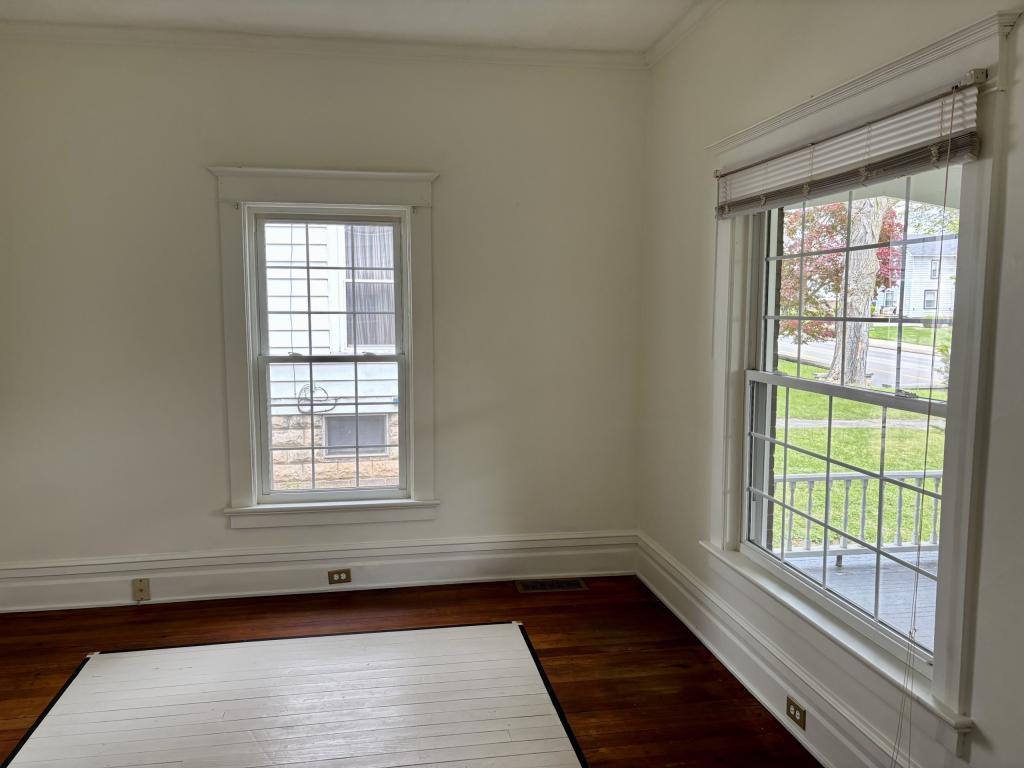 House for rent at 724 Beall Ave, Wooster, OH 44691