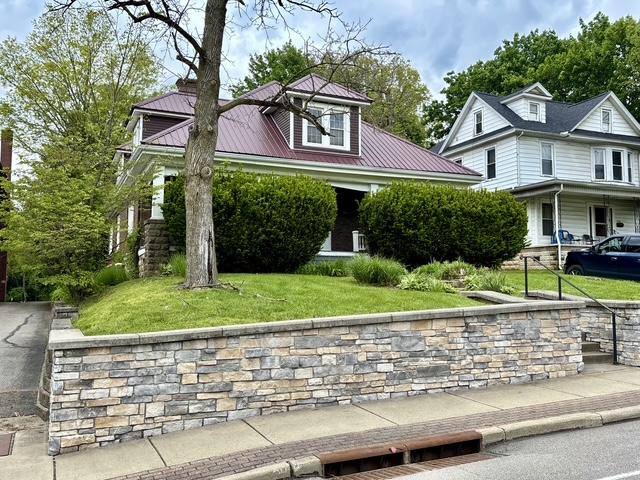 House for rent at 724 Beall Ave, Wooster, OH 44691