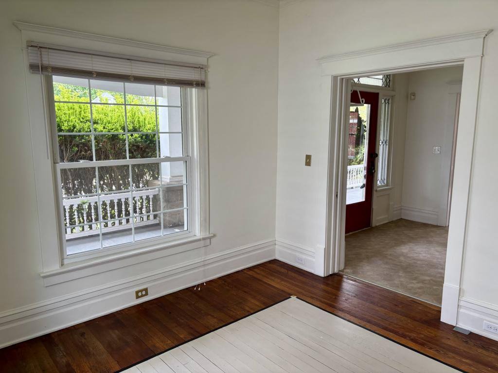 House for rent at 724 Beall Ave, Wooster, OH 44691