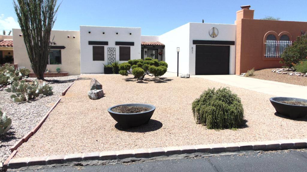 Townhouse for rent at 831 W Paseo Del Prado, Green Valley, AZ 85614