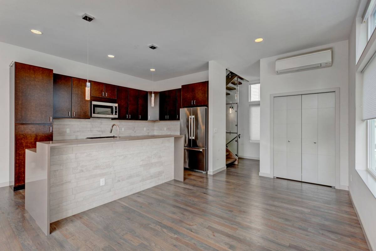 Townhouse for rent at 2608 23rd Ave W, Seattle, WA 98199