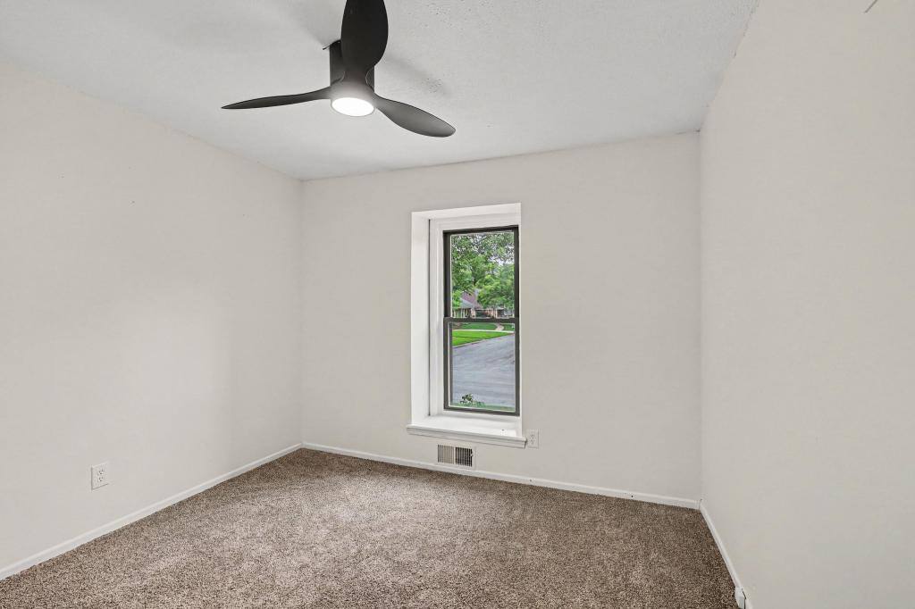 House for rent at 3709 NE Grant St, Lees Summit, MO 64064