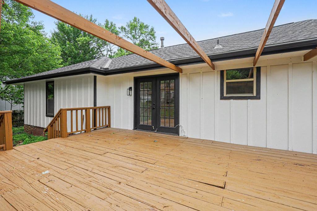 House for rent at 3709 NE Grant St, Lees Summit, MO 64064
