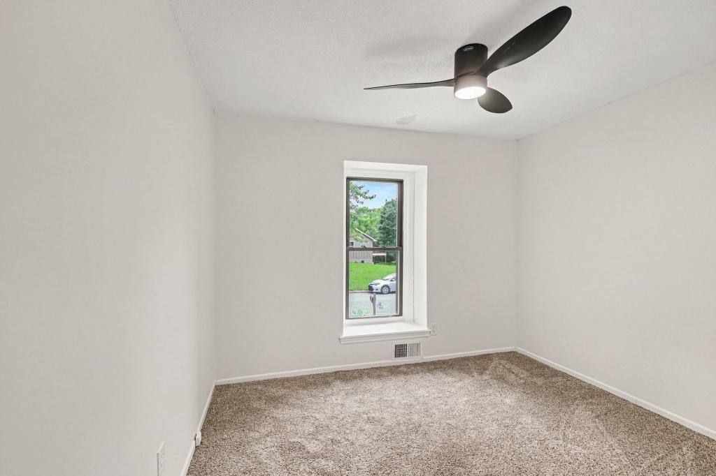 House for rent at 3709 NE Grant St, Lees Summit, MO 64064