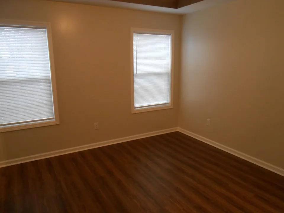 House for rent at 324 W Edmonds St, Hopkinsville, KY 42240