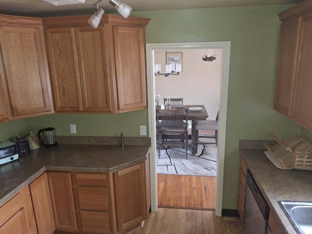 House for rent at 827 Parkhill Dr, Billings, MT 59102