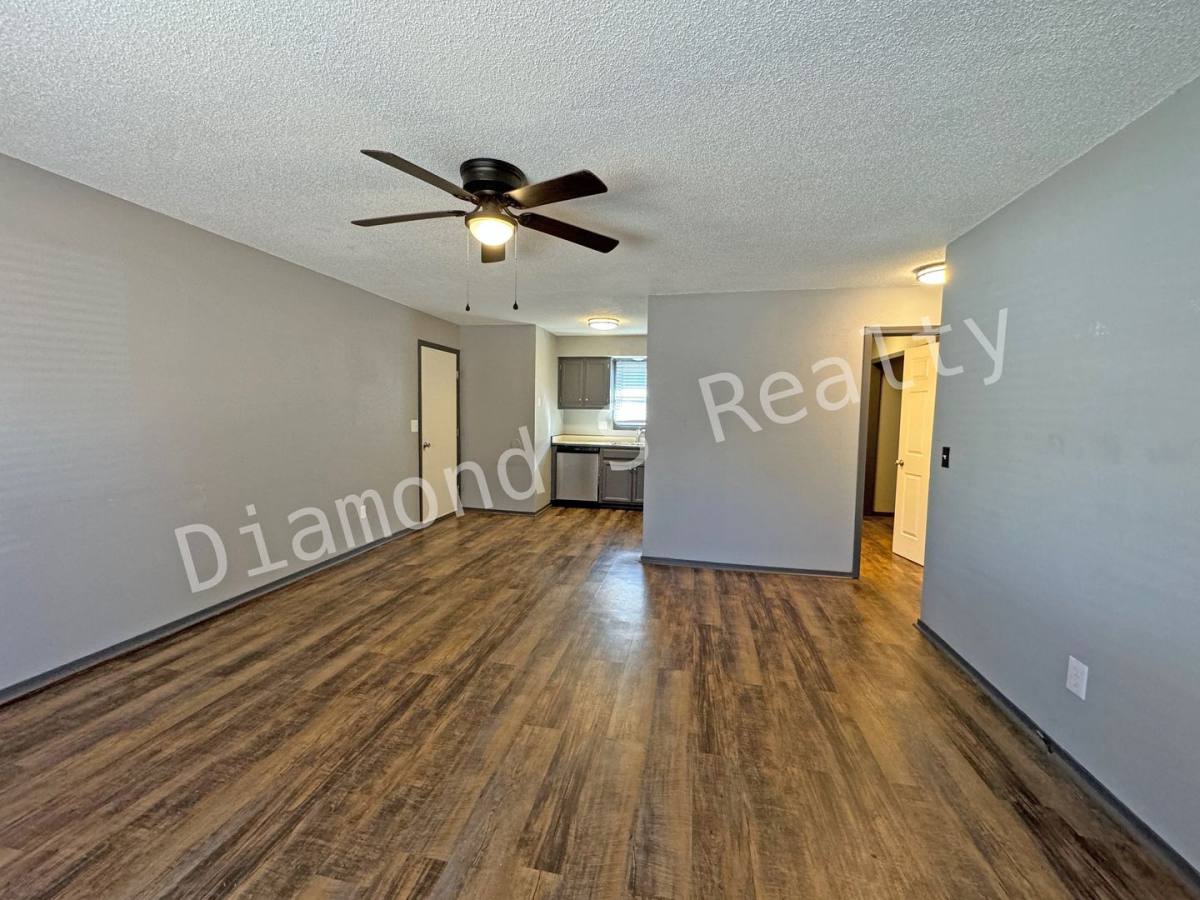 Apartment for rent at 1503 W Rainey St, Ozark, MO 65721