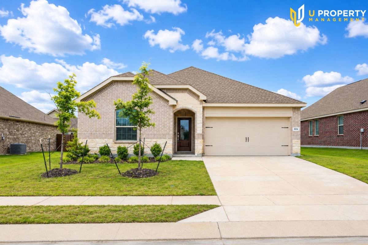 House for rent at 624 Fitzroy Lane, Royse City, TX 75189